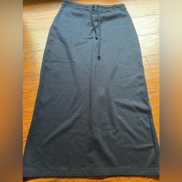 ✨Mountain Lake skirt‎ Petite small. Navy blue - Picture 1 of 2